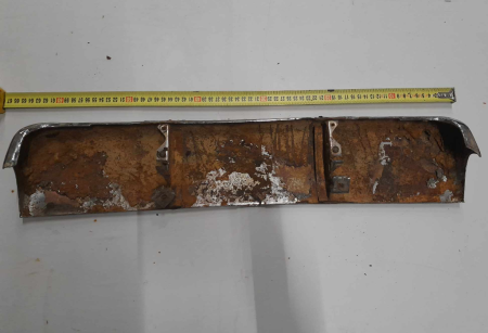 Osien tunnistamisessa käytettiin apuna myös autoharrastajia.